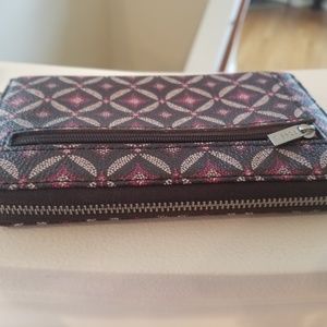 Fossil wallet